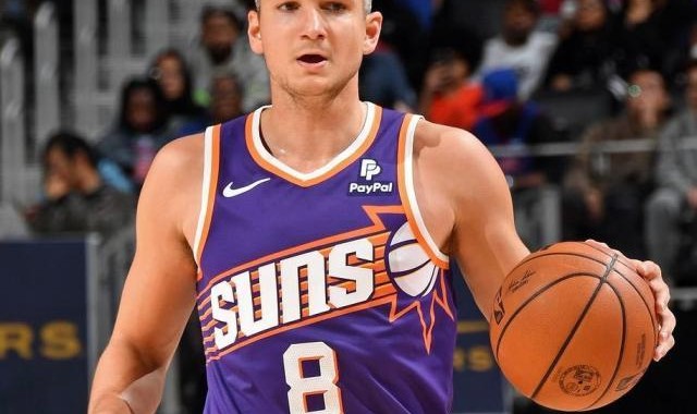 4年7000万提前续约神射手！太阳下赛季支出超3亿