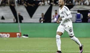 卡福评价内马尔：他是天赋异禀的球员，我们期待他早日痊愈