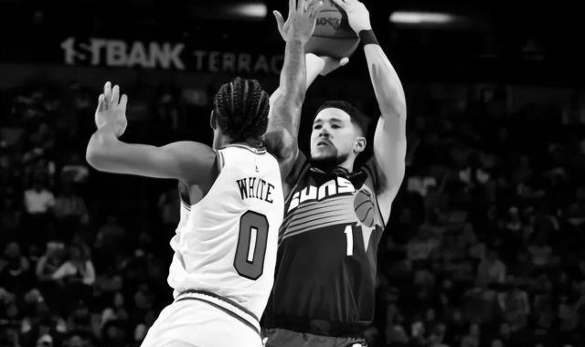 百家乐玩法-从数据刷子到冲击MVP！26岁布克终成太阳真领袖