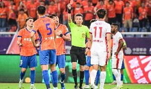 鲁媒谈泰山险胜亚泰：交出“学费”，攻防两端均有问题